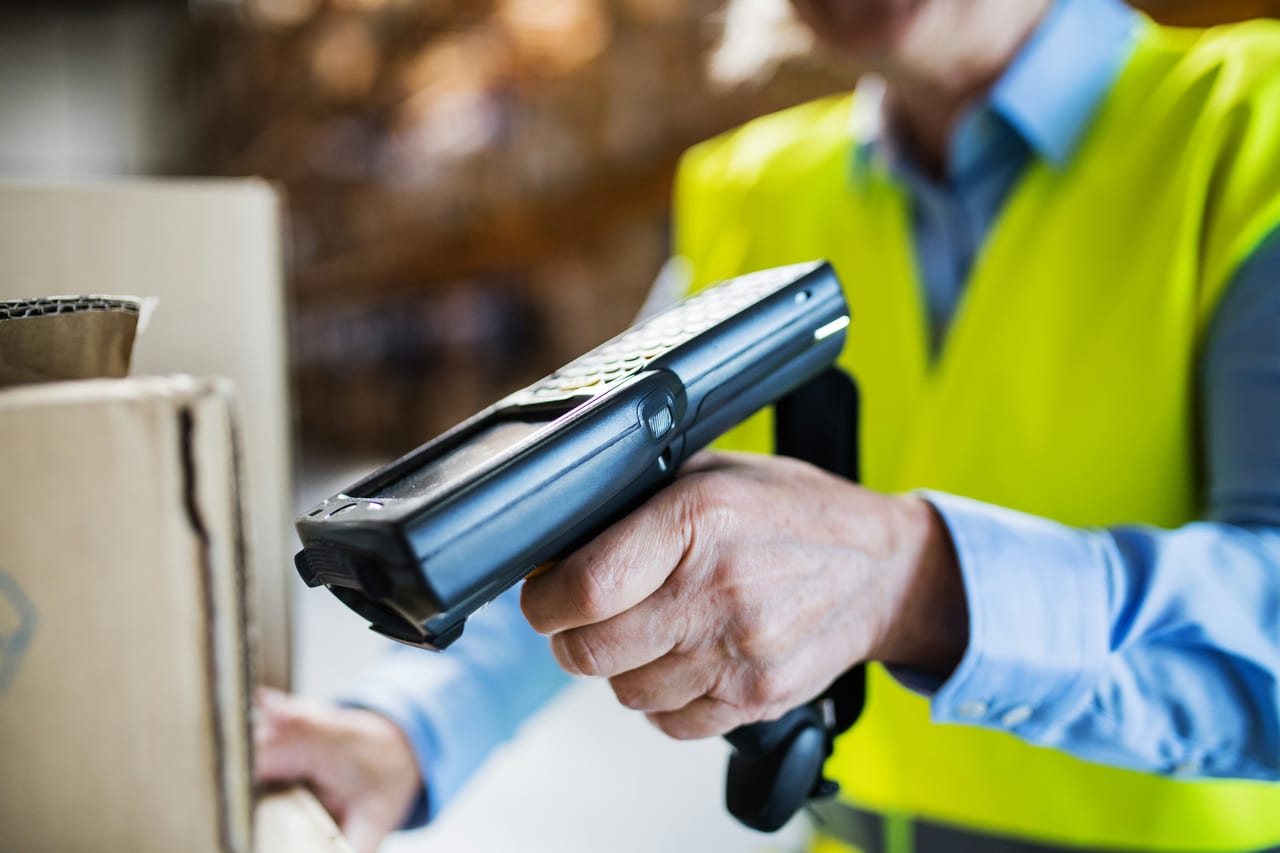 Mobile data capture for warehouse and shopfloor, made for Business Central.